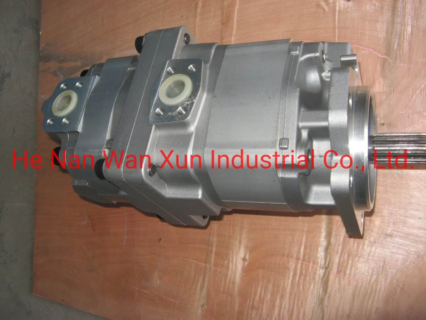 Factory Manufacturing Gear Pump 705-52-30220 for Wa380-1 Wheel Loader Part